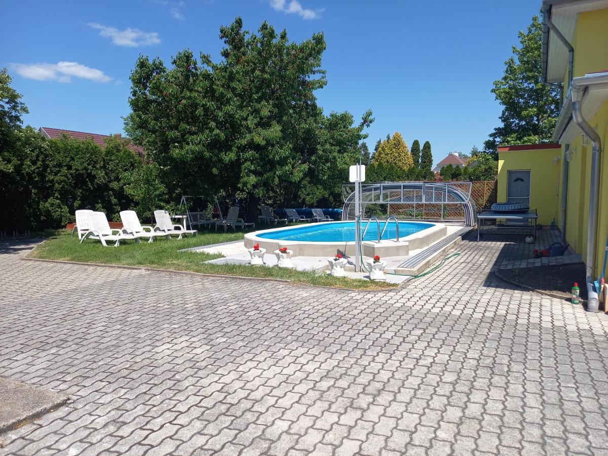 Barbara Wellness Pension Keszthely Exteriör bild