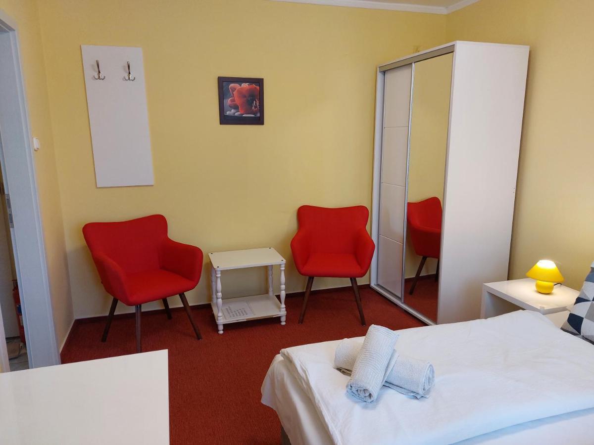 Barbara Wellness Pension Keszthely Exteriör bild